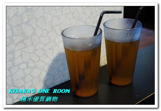 極禾優質鍋物：行天宮火鍋．麻辣加昆布鍋vs海鮮加牛奶鍋的究極選擇──極禾 優質鍋物