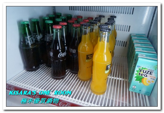 極禾優質鍋物：行天宮火鍋．麻辣加昆布鍋vs海鮮加牛奶鍋的究極選擇──極禾 優質鍋物