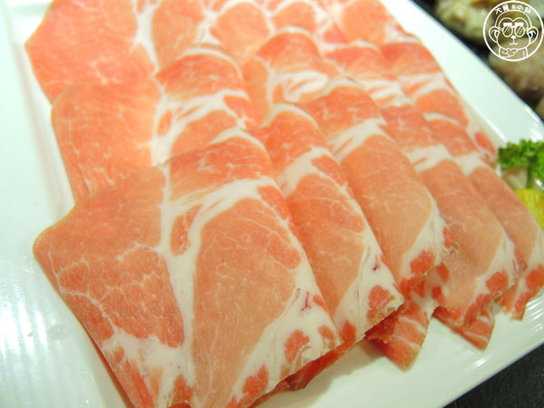 極禾優質鍋物：呷飽祙【台北中山･極禾優質鍋物】牛奶鍋養顏又美容