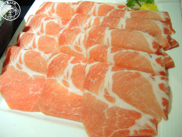 極禾優質鍋物：呷飽祙【台北中山･極禾優質鍋物】牛奶鍋養顏又美容