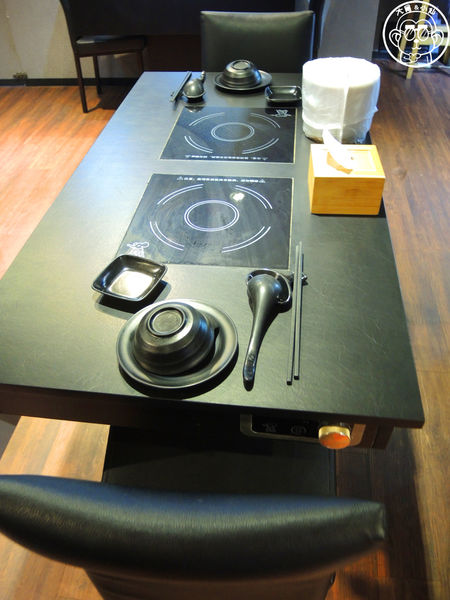 極禾優質鍋物：呷飽祙【台北中山･極禾優質鍋物】牛奶鍋養顏又美容