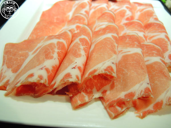 極禾優質鍋物：呷飽祙【台北中山･極禾優質鍋物】牛奶鍋養顏又美容