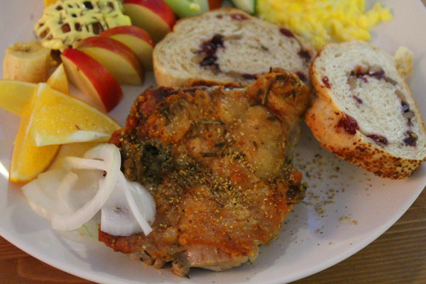 泡卡芙 Puff Cafe'：[台南]老屋X早午餐X酒吧 泡卡芙 Puff Cafe'