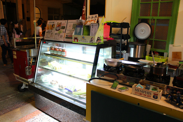 紙上城市(小酒場)：[台南]神農街巷內的美味玉子燒  紙上城市 小酒場