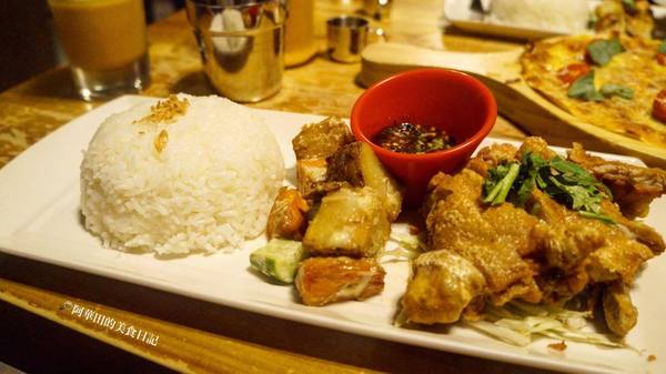 圖圖咖啡館：【桃園中壢】很少見的泰式咖啡館，來中壢不可錯過的好地方-圖圖咖啡館