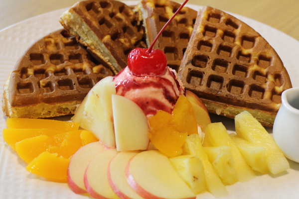 微咖啡V Cafe:【新竹】V Cafe微咖啡‧微幸福/下午茶/早午餐/咖啡/輕食/近遠東巨城