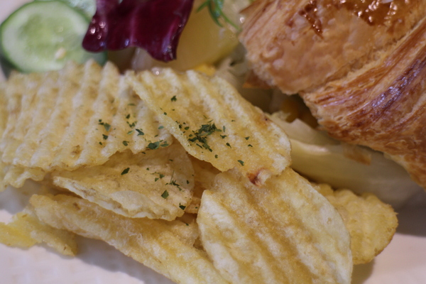 微咖啡V Cafe:【新竹】V Cafe微咖啡‧微幸福/下午茶/早午餐/咖啡/輕食/近遠東巨城