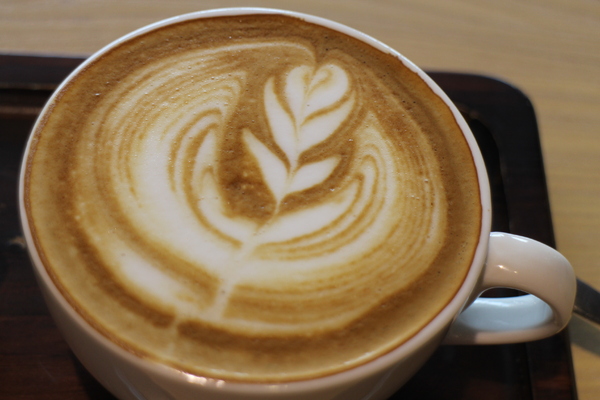 微咖啡V Cafe:【新竹】V Cafe微咖啡‧微幸福/下午茶/早午餐/咖啡/輕食/近遠東巨城