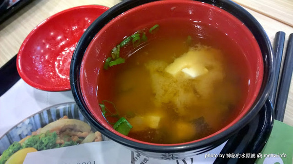 鮮五丼(忠明店):【食記】台中DonMono 鮮五丼丼飯專賣店忠明店@北區大潤發 : 口味表現不俗,價格尚稱實惠!