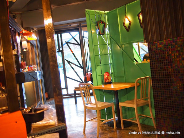 黑匠鉄板起事夜市鐵板牛排專賣店(公益店)：【食記】台中黑匠鉄板起事夜市鐵板牛排專賣店公益店@西區草悟道捷運BRT科博館 : 平凡中見驚喜,吃完意猶未盡的鐵板麵