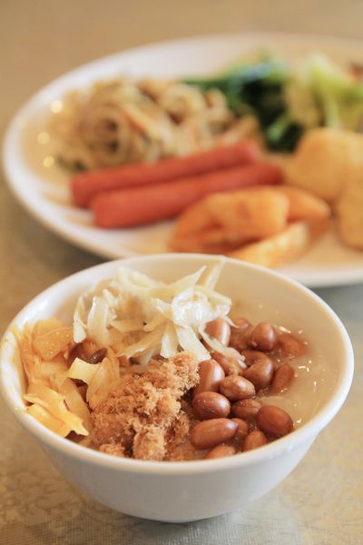 清境，合法民宿，莫內花園民宿，貓貓民宿