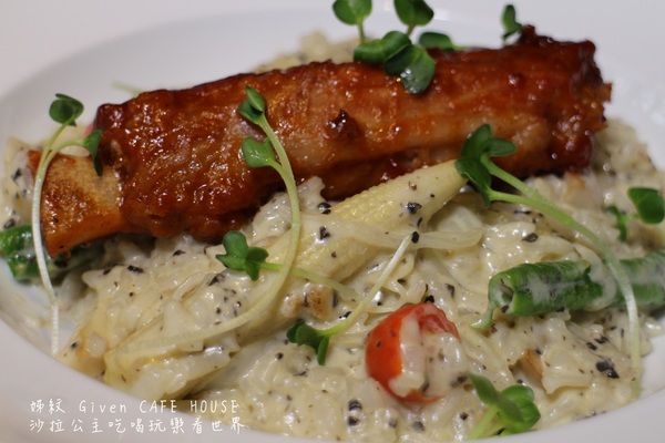 姊紋given CAFE HOUSE:台北,信義『姊紋given CAFE HOUSE』3D立體拉花/包場/捷運市政府站