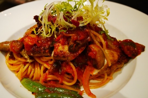 姊紋given CAFE HOUSE:食。北市信義區【捷運市府站】咖啡、美食、調酒、沙發 姊紋 given CAFE HOUSE 在巷弄間等你駐留