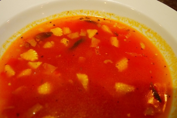 姊紋given CAFE HOUSE:食。北市信義區【捷運市府站】咖啡、美食、調酒、沙發 姊紋 given CAFE HOUSE 在巷弄間等你駐留