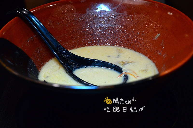 taiwan-engine27.JPG - 札幌炎神拉麵(台灣店)