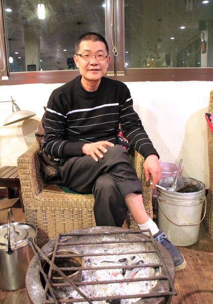 清境水擺夷民宿餐廳,奇珍包料魚,清境高麗菜,酸木瓜湯,雲南椒麻雞