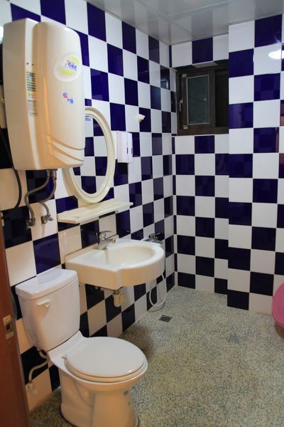 清境水擺夷民宿餐廳,奇珍包料魚,清境高麗菜,酸木瓜湯,雲南椒麻雞