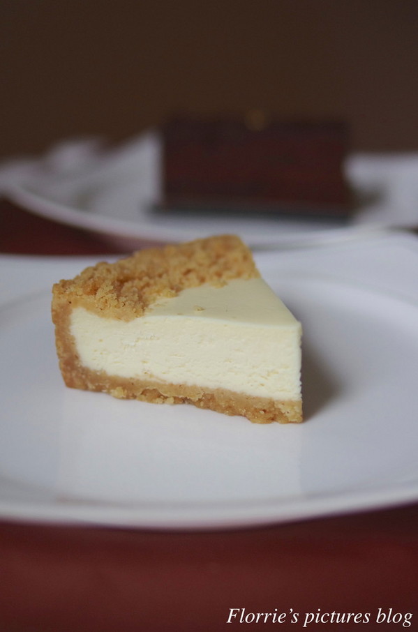 Aposo艾波索幸福甜點：三峽區美食~Aposo艾波索烘焙坊~香濃迷人的黑金磚巧克力蛋糕