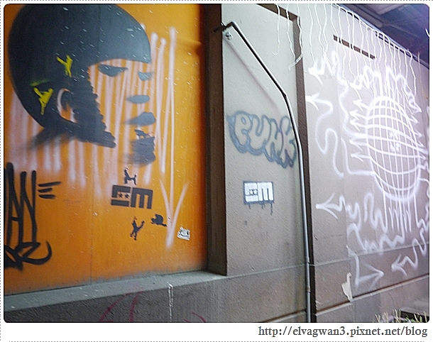 台南-中西區-昭和五五-國華友愛商圈-銅板美食-巷弄美食-麵包甜點-秒殺麵包-限量-預購-金蕉條雞蛋糕-美玉青草茶-4-120-1