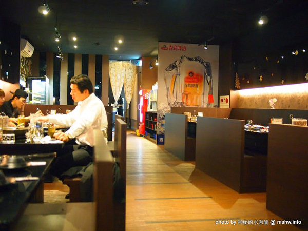 福岡燒肉:【食記】台中福岡燒肉@南屯龍富夜市 : 啤酒暢飲的平價火鍋燒肉吃到飽!