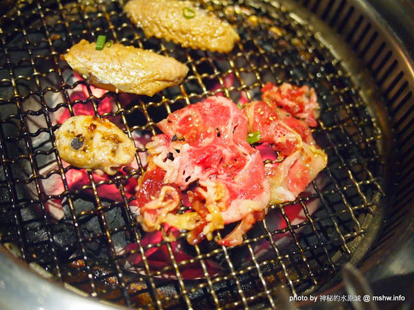 福岡燒肉:【食記】台中福岡燒肉@南屯龍富夜市 : 啤酒暢飲的平價火鍋燒肉吃到飽!