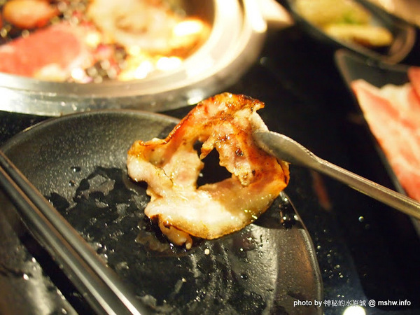 福岡燒肉:【食記】台中福岡燒肉@南屯龍富夜市 : 啤酒暢飲的平價火鍋燒肉吃到飽!