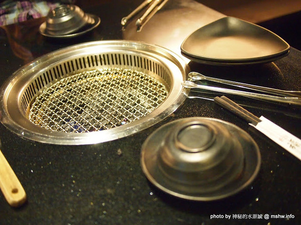 福岡燒肉:【食記】台中福岡燒肉@南屯龍富夜市 : 啤酒暢飲的平價火鍋燒肉吃到飽!