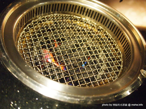 福岡燒肉:【食記】台中福岡燒肉@南屯龍富夜市 : 啤酒暢飲的平價火鍋燒肉吃到飽!