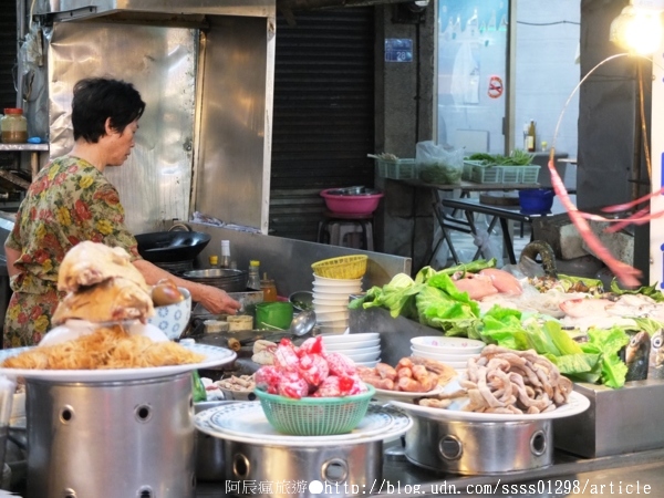 屏東觀光夜市:【旅行遊記。屏東市】屏東觀光夜市。屏東市最熱鬧最包羅萬象的美食天堂