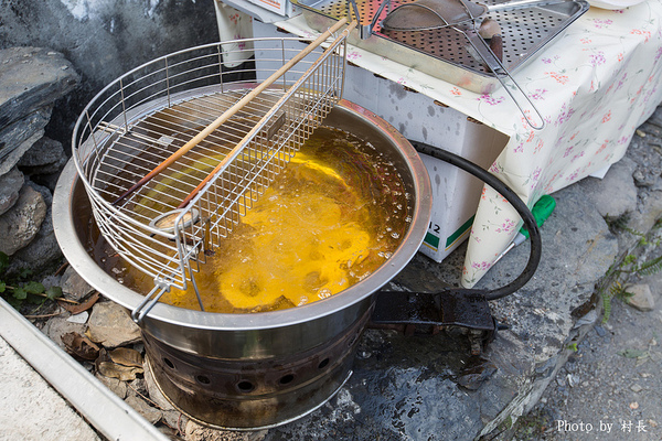 神山小米甜甜圈:【食記】{屏東。霧台鄉}單純的口味豐富的味道神山小米甜甜圈
