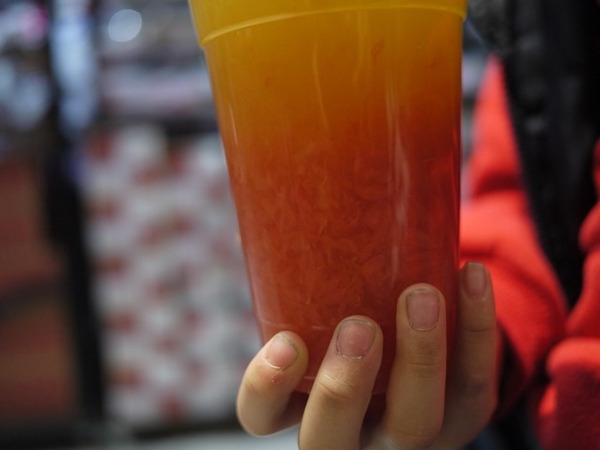 沐茗MOOD MOVING(新北三重五華店):食。飲品-手搖杯。如沐春風的新鮮滋味 嚴選天然蔬果+VIP級鮮奶 打造完美比例健康飲品-沐茗MOOD MOVING