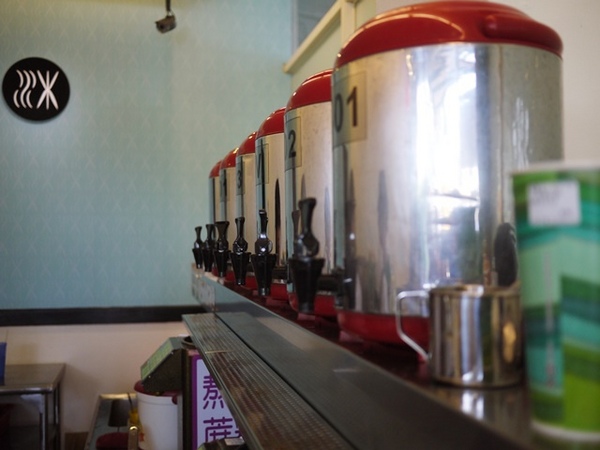 沐茗MOOD MOVING(新北三重五華店):食。飲品-手搖杯。如沐春風的新鮮滋味 嚴選天然蔬果+VIP級鮮奶 打造完美比例健康飲品-沐茗MOOD MOVING