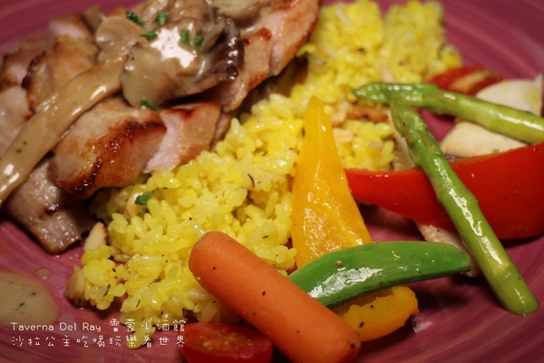 雷蒙小酒館Taverna Del Ray：內湖科技園區『雷蒙小酒館Taverna Del Ray』陽光村菠啾花園旁