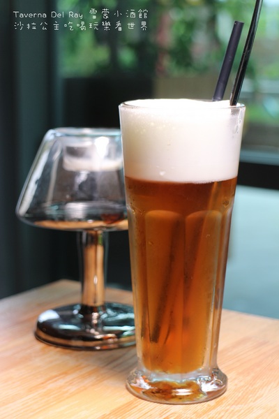 雷蒙小酒館Taverna Del Ray：內湖科技園區『雷蒙小酒館Taverna Del Ray』陽光村菠啾花園旁