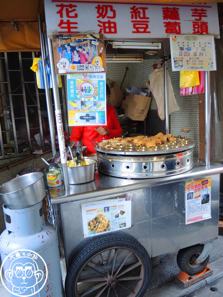 林阿姨紅豆餅：呷飽祙【台北萬華･林阿姨紅豆餅】隱藏版巷弄車輪餅