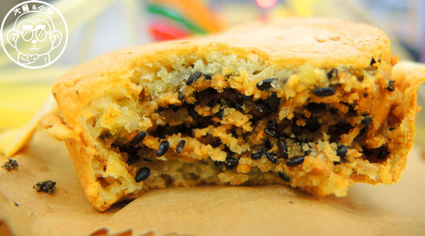 林阿姨紅豆餅：呷飽祙【台北萬華･林阿姨紅豆餅】隱藏版巷弄車輪餅