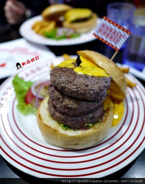 P1460281起司瀑布牛肉堡.JPG