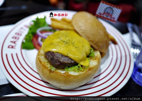 P1460285起司牛肉堡.JPG