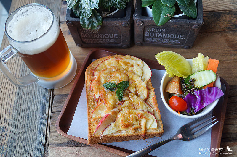 高雄左營_馬玉山紅頂穀創