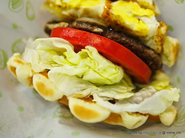 Migo蜜果鬆餅：【食記】彰化MIGO 蜜果創意鬆餅漢堡-健康甜蜜好滋味@員林 : 手工現烤,甜而不膩,MOS漢堡風的烈日比利時鬆餅