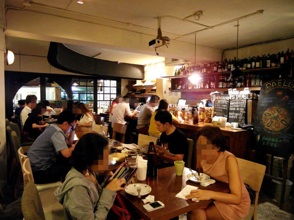 PS TAPAS 西班牙餐酒館:【忠孝敦化】PS TAPAS西班牙餐酒館。迷人的西班牙蒜味蝦