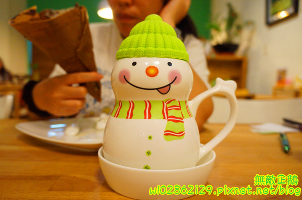 Relax.brunch 輕鬆點早午餐：【台南-東區】鐵鍋煎餅x青醬蛋包飯...超萌雪人聖代登場!!《Relax.brunch 輕鬆點早午餐》