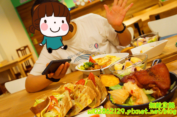 Relax.brunch 輕鬆點早午餐：【台南-東區】鐵鍋煎餅x青醬蛋包飯...超萌雪人聖代登場!!《Relax.brunch 輕鬆點早午餐》