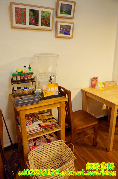 Relax.brunch 輕鬆點早午餐：【台南-東區】鐵鍋煎餅x青醬蛋包飯...超萌雪人聖代登場!!《Relax.brunch 輕鬆點早午餐》