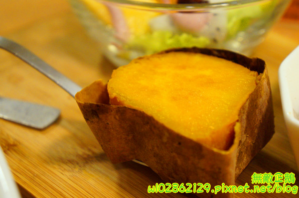 Relax.brunch 輕鬆點早午餐：【台南-東區】鐵鍋煎餅x青醬蛋包飯...超萌雪人聖代登場!!《Relax.brunch 輕鬆點早午餐》