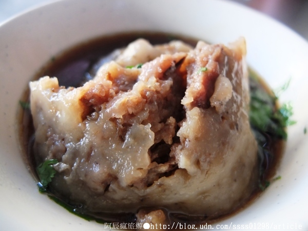 歸來肉圓:【美食特搜。屏東市】歸來肉圓老店。獨創口味牛蒡肉圓 限量供應晚來吃不到
