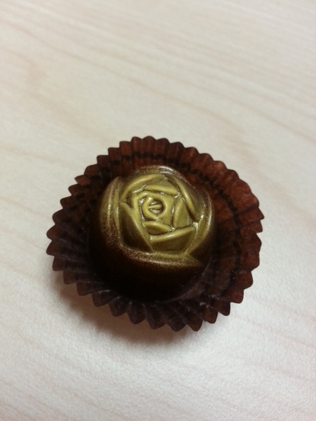 Nina  妮娜巧克力工坊：【伴手禮】超萌龍貓馬卡龍禮盒在Nina妮娜巧克力工坊