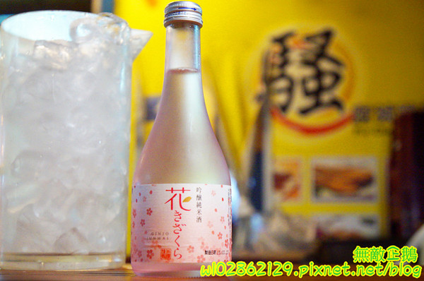 騷烤家(前鋒總店)：【台南-東區】燒烤x鍋物x小酌...堅持用木炭烤食材~《騷烤家》