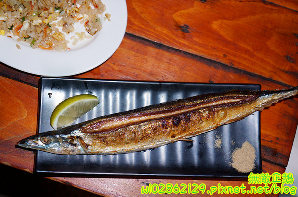 騷烤家(前鋒總店)：【台南-東區】燒烤x鍋物x小酌...堅持用木炭烤食材~《騷烤家》