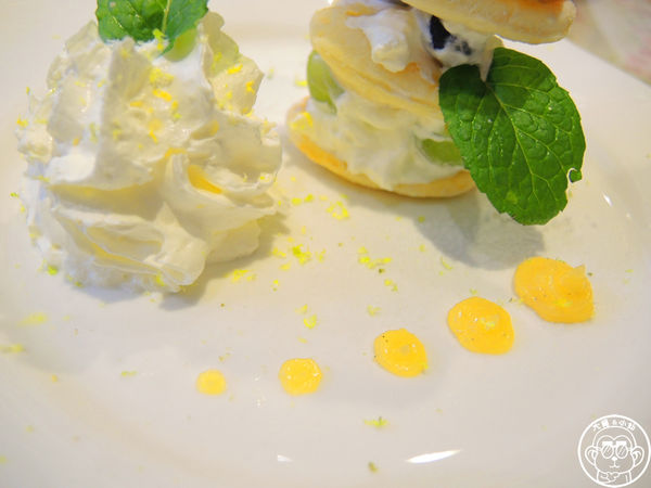 晴空貓窩：呷飽祙【新竹･晴空貓窩】又一喵星人陪伴用餐咖啡廳